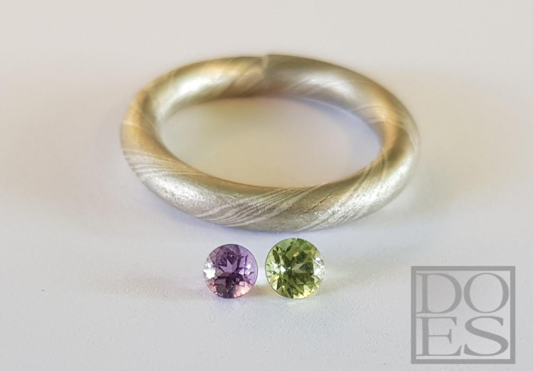 Mokume-gane ring met amethyst of peridot.jpg