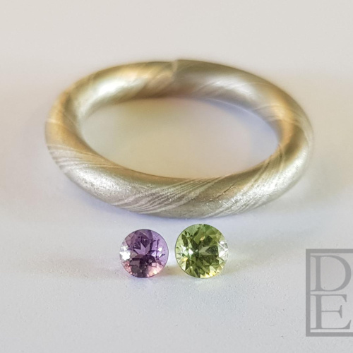 Mokume-gane ring met amethyst of peridot.jpg