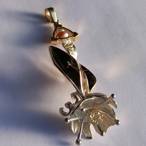 Mokume-gane hanger-Bloem.jpg